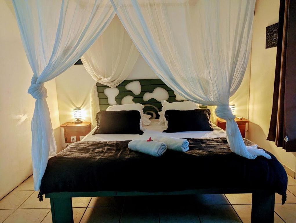 Villa Sur L'Anse Terre-De-Haut Habitación foto